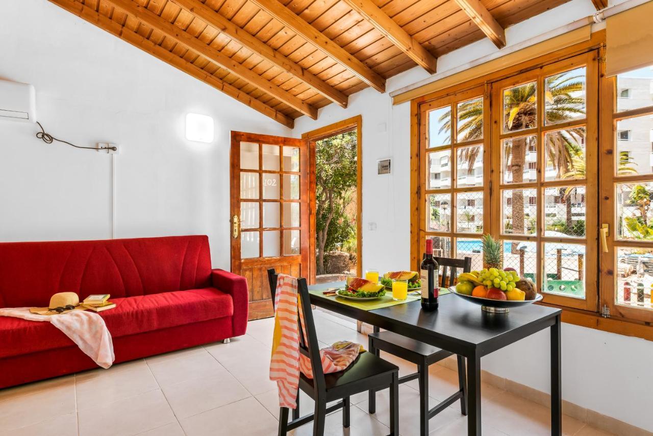 101 Bright, Pool View And Air Conditioning Apartment Playa de las Americas  Bagian luar foto