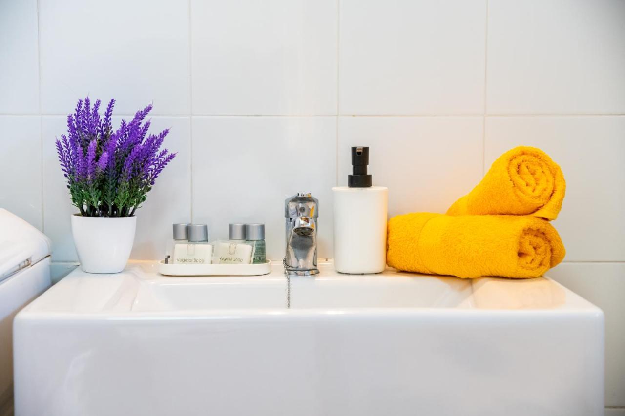 101 Bright, Pool View And Air Conditioning Apartment Playa de las Americas  Bagian luar foto